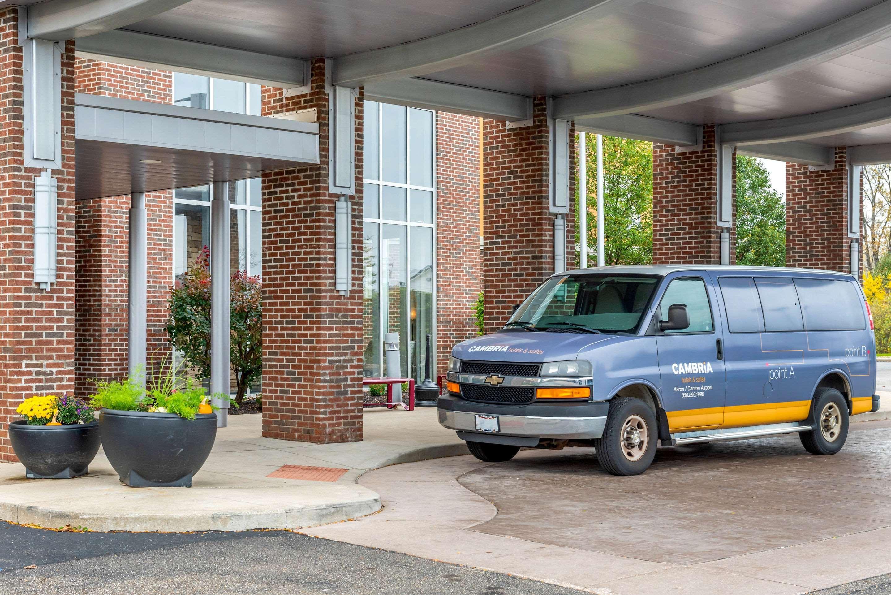 Cambria Hotel Akron - Canton Airport Uniontown Exterior photo